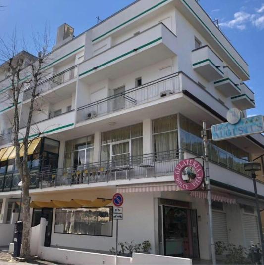 Hotel Augustus 가테오 아 마레 외부 사진
